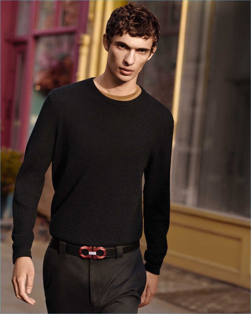 Piero Méndez dons Salvatore Ferragamo's Switch belt.