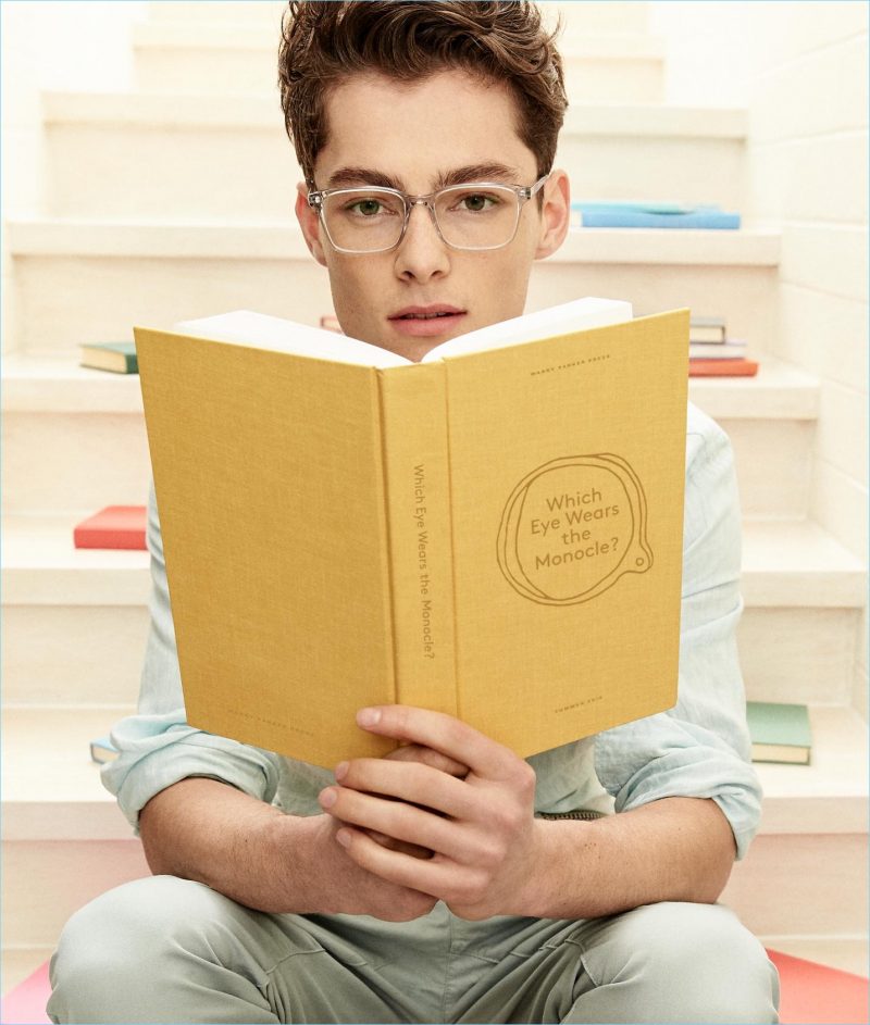 Quinn dons Warby Parker's Brady glasses in Sea Glass Grey. » Prepare for Summer Reading with Warby Parker's Newest Glasses Quinn dons Warby Parker's Brady glasses in Sea Glass Grey.