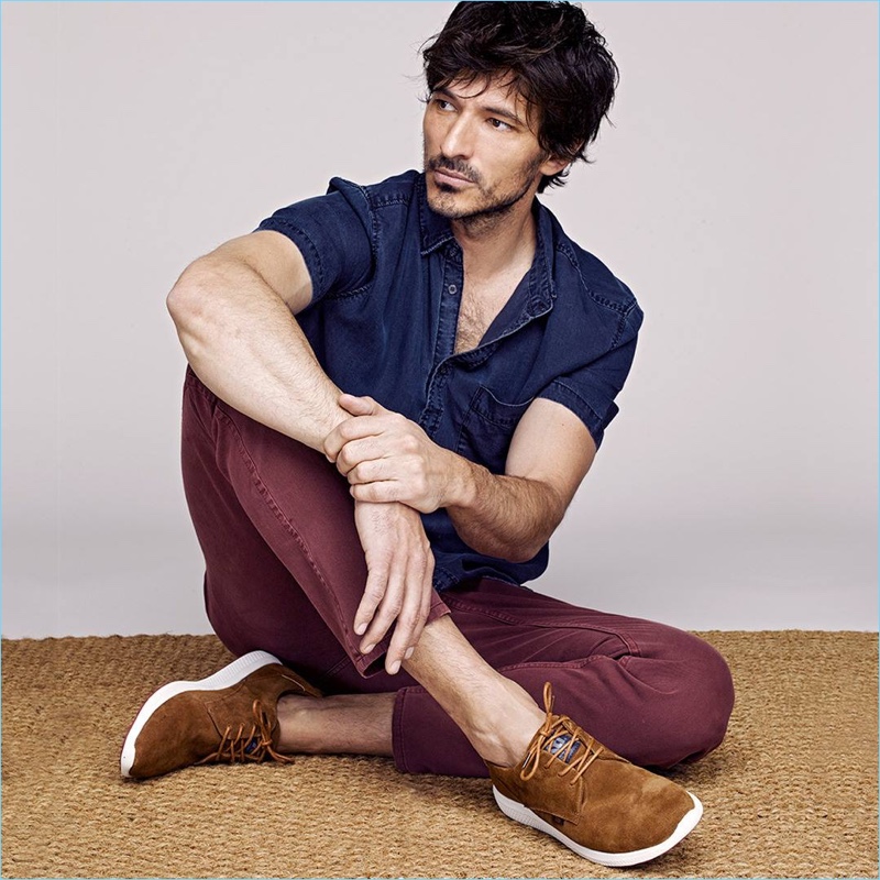 Andres Velencoso stars in Xti's spring-summer 2018 campaign.
