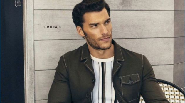 Aurélien Muller Spends a Chic Parisian Day with GQ México Aurélien Muller Spends a Chic Parisian Day with GQ México