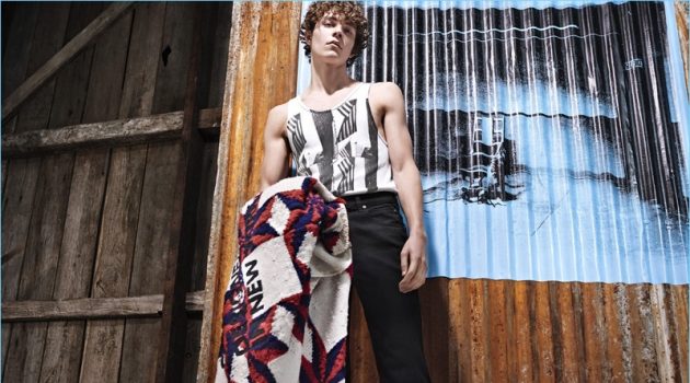 Alec Pollentier & Ernesto Cervantes Reunite with Calvin Klein 205W39NYC for Pre-Fall '18 Campaign Alec Pollentier & Ernesto Cervantes Reunite with Calvin Klein 205W39NYC for Pre-Fall '18 Campaign