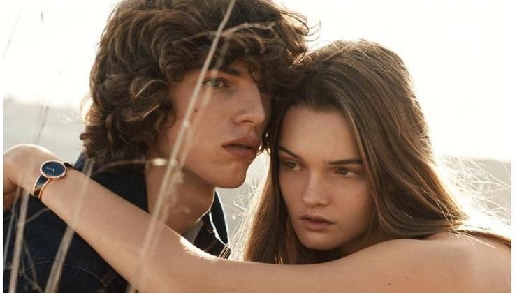 Models Fernando Albaladejo and Lulu Tenney star in Calvin Klein's spring-summer 2018 watches campaign.