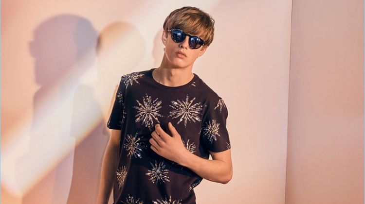 Beach Daze: Club Monaco Does Casual Summer Style