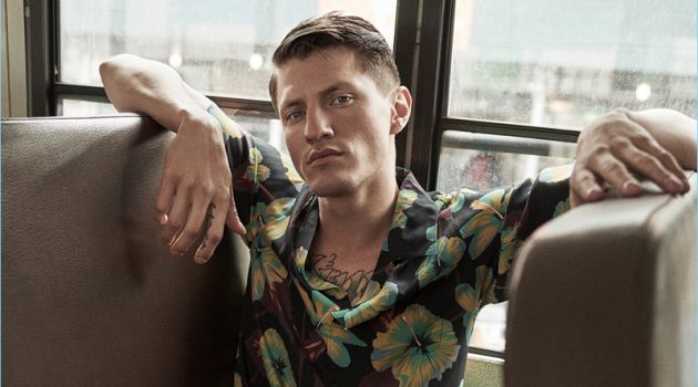 Eli Hall Dons Retro-Inspired Style for Avant Garde Magazine Eli Hall Dons Retro-Inspired Style for Avant Garde Magazine