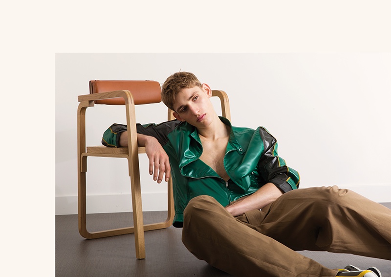 Fashionisto Exclusive 2018 Playful Coolness 013 Yanniek Buijs dons a sporty look from Hermès.