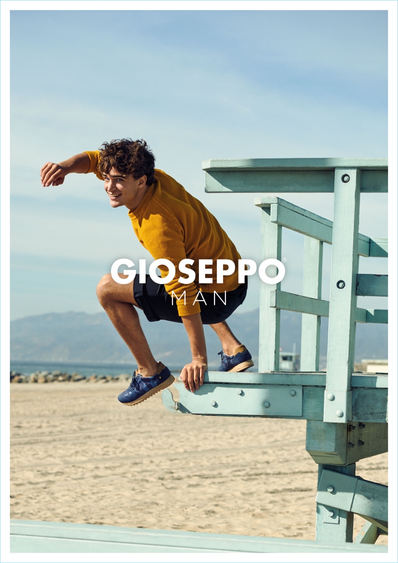 Taking to the beach, Pepe Barroso stars in Gioseppo Man's spring-summer 2018 campaign.