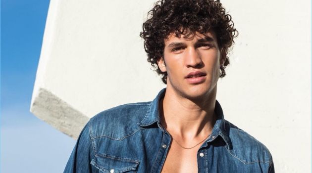 Francisco Henriques stars in Kaporal Jeans' spring-summer 2018 campaign.