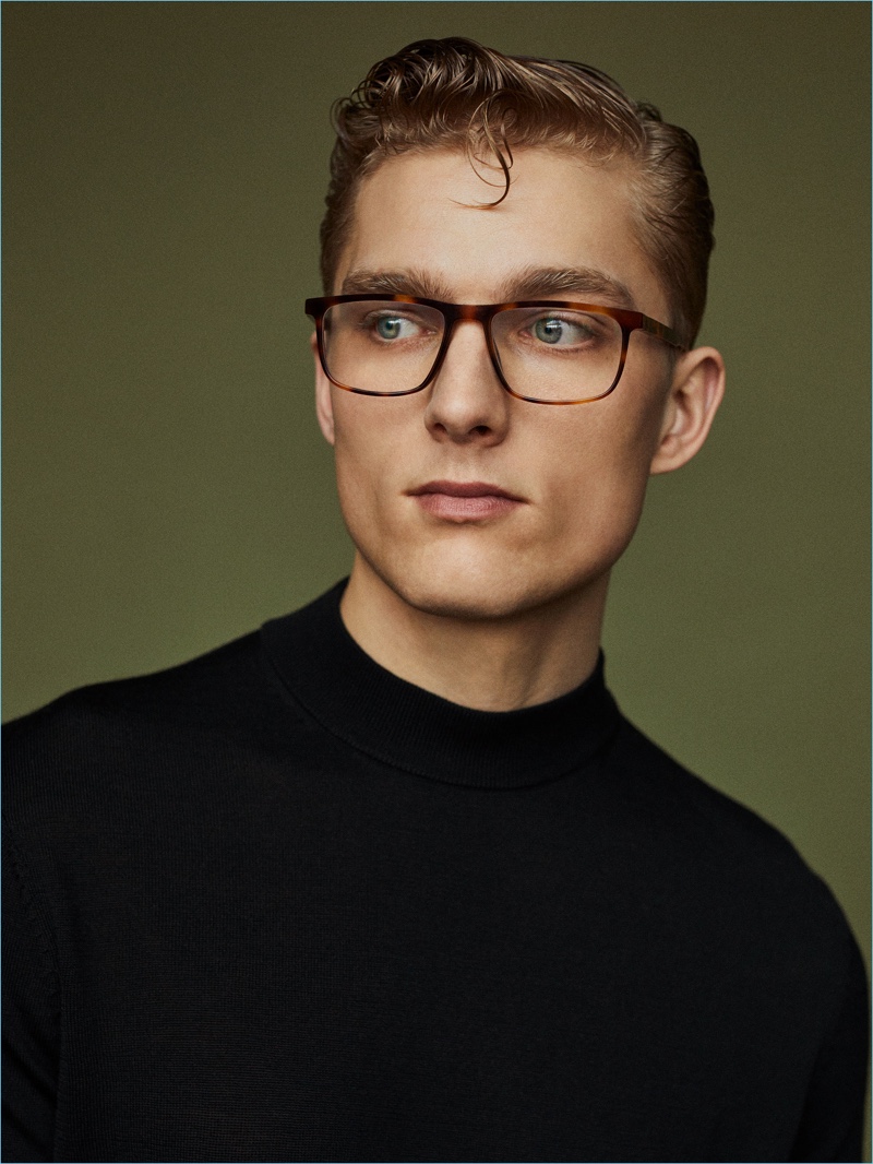 Nicklas Kingo wears Ørgreen Optics' Rob glasses from its Minimal Vintage collection.