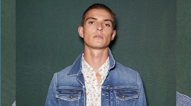 Undercover: Guerrino Santulliana Rocks Pre-Fall '18 Looks from Pepe Jeans A casual vision, Guerrino Santulliana sports denim from Pepe Jeans' pre-fall 2018 collection.