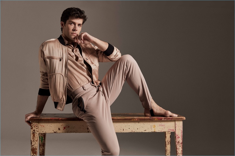 Connecting with Prestige Hong Kong, Roberto Bolle wears a jacket and shirt by Bottega Veneta. He also sports Fendi trousers.