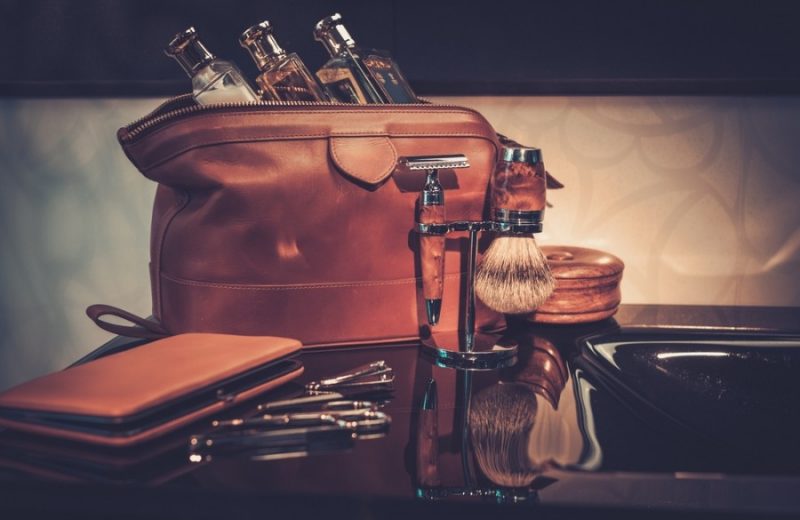 5 Safety Razor Travel Cases for Complete Shaves 5 Safety Razor Travel Cases for Complete Shaves