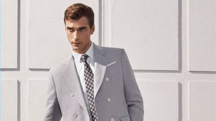 Sporting grey and pink, Clément Chabernaud wears a suiting number from Zara.
