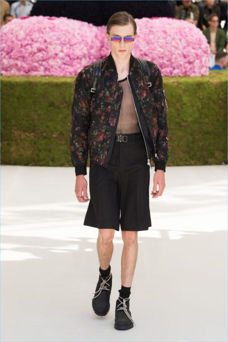 Kim Jones Goes Romantic for Dior Homme Spring '19 Collection