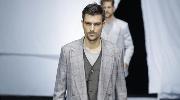 Giorgio Armani Does Everyday Elegance for Spring '19 Collection Giorgio Armani Does Everyday Elegance for Spring '19 Collection