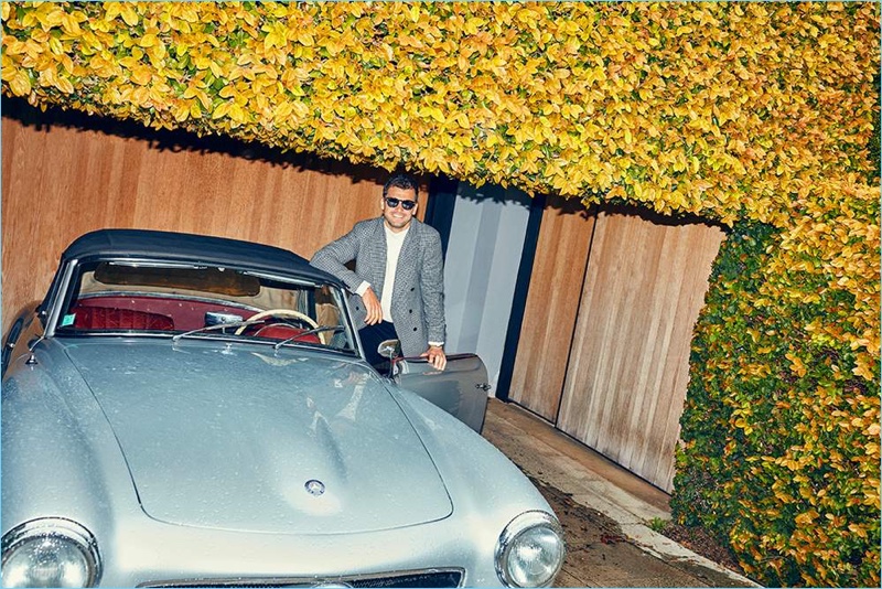 Grigor Dimitrov wears a Mr P. sweater, Rubinacci trousers, Tom Ford sunglasses, and a MP Massimo Piombo double-breasted jacket. » Grigor Dimitrov Stars in Mr Porter Feature, Talks Navigating Decisions Grigor Dimitrov wears a Mr P. sweater, Rubinacci trousers, Tom Ford sunglasses, and a MP Massimo Piombo double-breasted jacket.