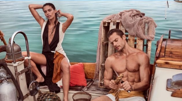 Jason Morgan Embraces Summer Vibes with Vogue México Jason Morgan joins Sara Sampaio for a story from Vogue México.