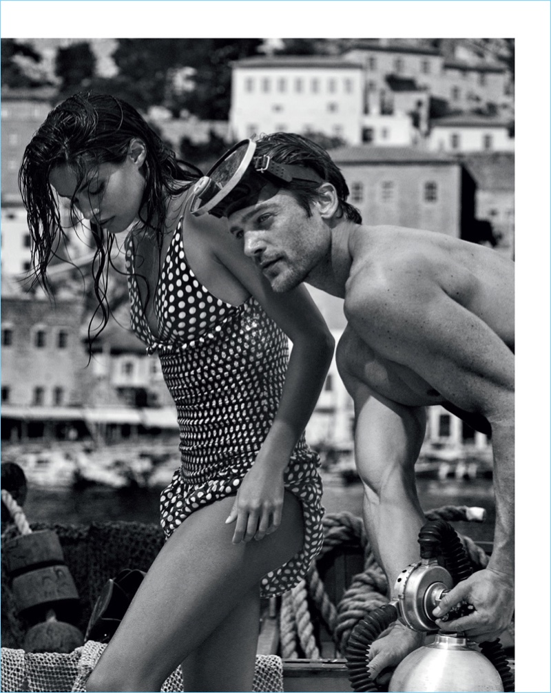 Models Jason Morgan and Sara Sampaio come together for Vogue México.