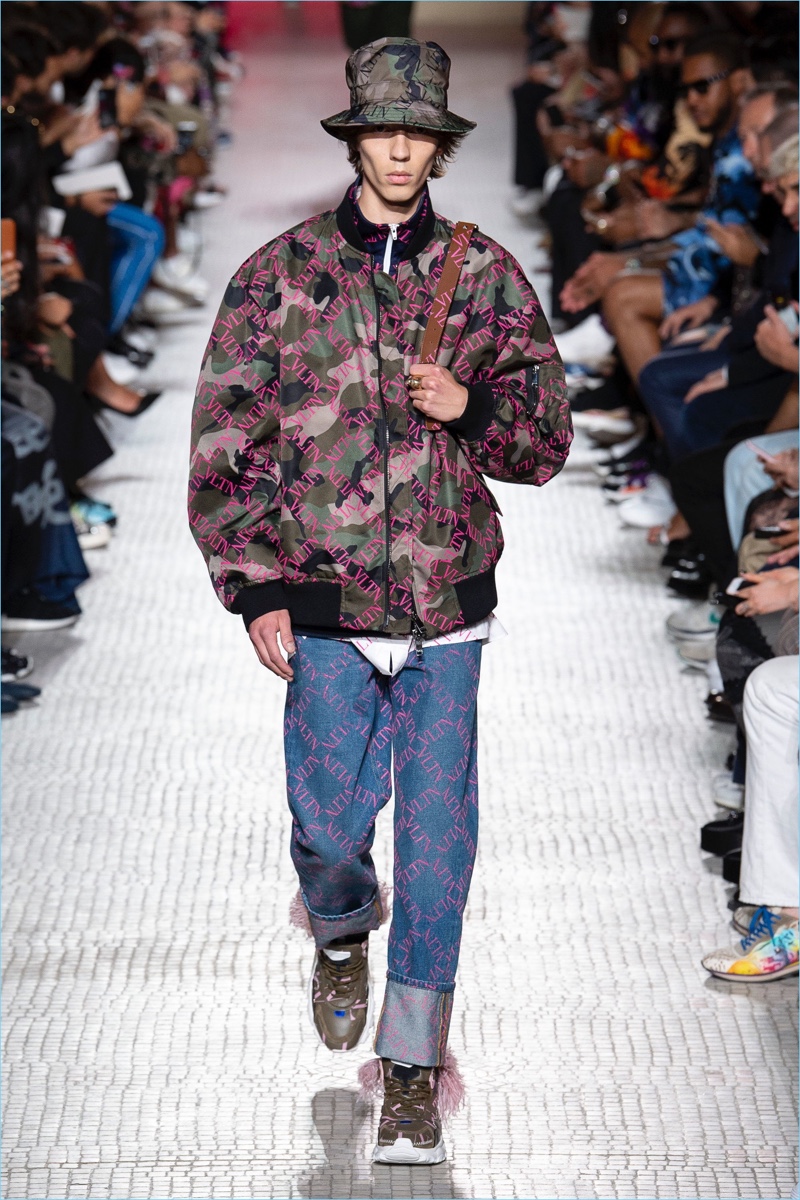 Valentino | Spring 2019 | Men's Collection | Runway