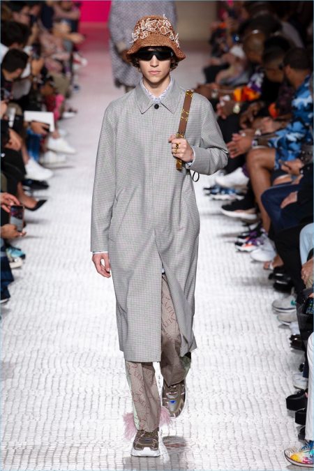 Valentino Spring Summer 2019 Mens Collection 025