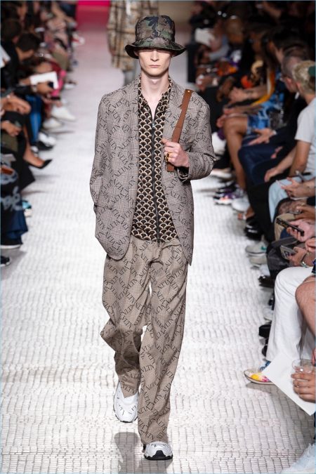 Valentino Spring Summer 2019 Mens Collection 051