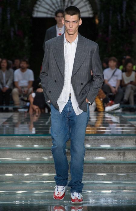 Versace Spring Summer 2019 Mens Collection 001