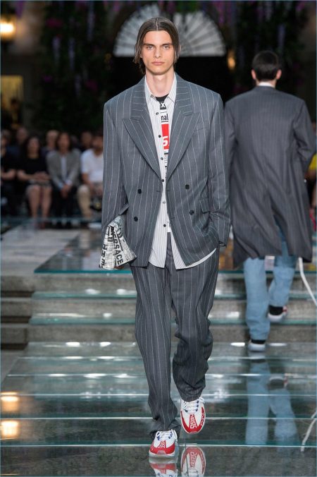 Versace Spring Summer 2019 Mens Collection 003