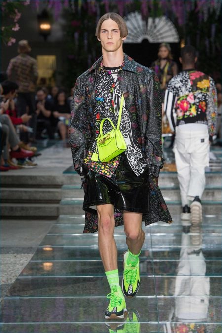 Versace Spring Summer 2019 Mens Collection 025