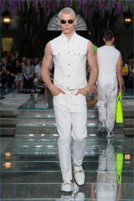 Versace Spring Summer 2019 Mens Collection 034