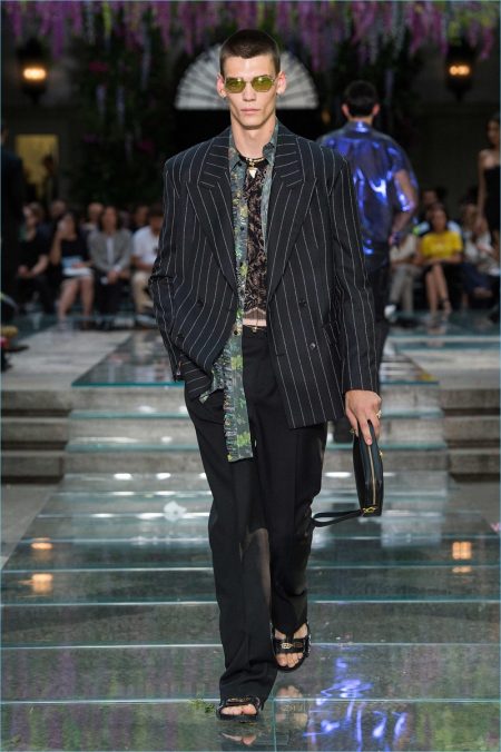 Versace Spring Summer 2019 Mens Collection 054