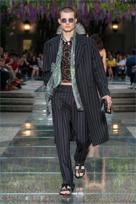 Versace Spring Summer 2019 Mens Collection 056