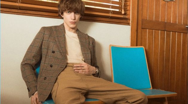 Dandy 2.0: Xavier Buestel Dons Fall Style for Vanity Fair Italia Dandy 2.0: Xavier Buestel Dons Fall Style for Vanity Fair Italia