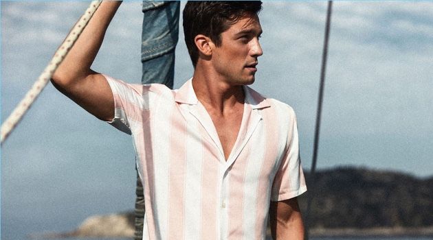 Alexis Petit Takes a Summer Holiday with Reiss Alexis Petit Takes a Summer Holiday with Reiss