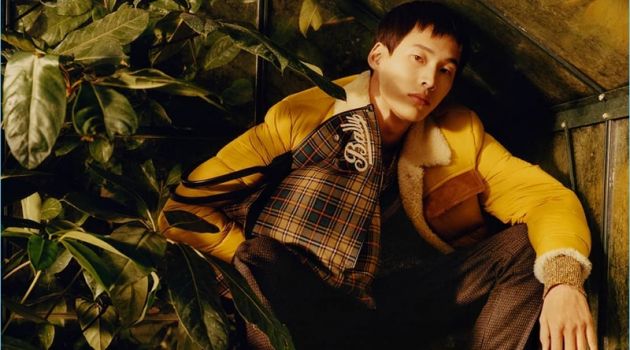 Bally Returns to Nature for Fall '18 Campaign Wang Chen Ming stars in Bally's fall-winter 2018 campaign.