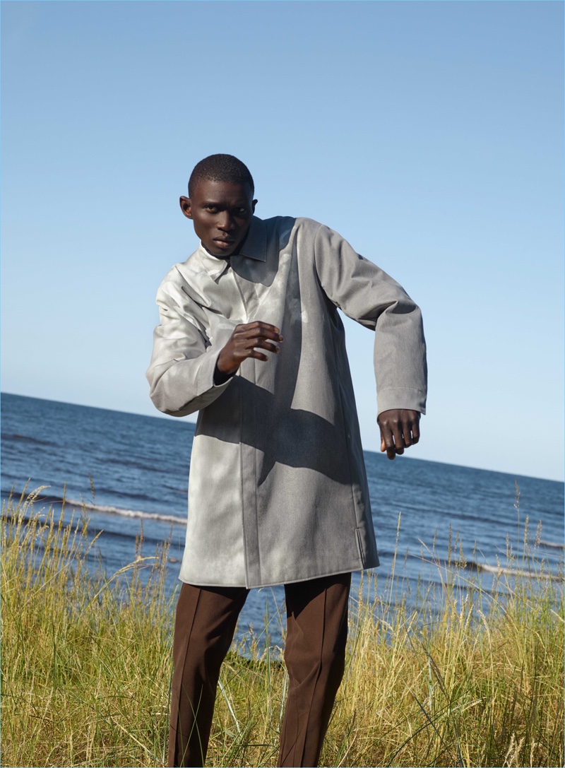 Model Fernando Cabral fronts COS' fall-winter 2018 campaign. » Fernando Cabral Travels to Sweden for COS Fall '18 Campaign Model Fernando Cabral fronts COS' fall-winter 2018 campaign.