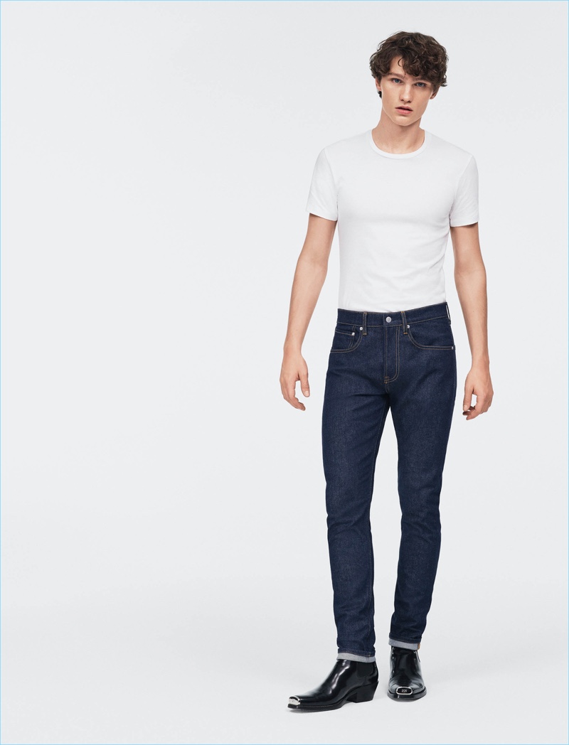 Modern Taper CKJ 055 Jeans: Sits at waist with relaxed fit through seat and thigh. The style also features an ultra-tapered leg.