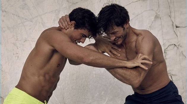 Pietro Boselli, Parker Gregory + More Stay Fit with EA7 for Spring '18 Campaign Models Pietro Boselli and Parker Gregory star in EA7's spring-summer 2018 campaign.