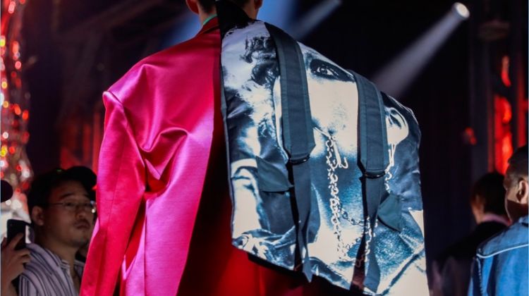 Raf Simons unveils a backpack from his Eastpak collaboration for spring-summer 2019.