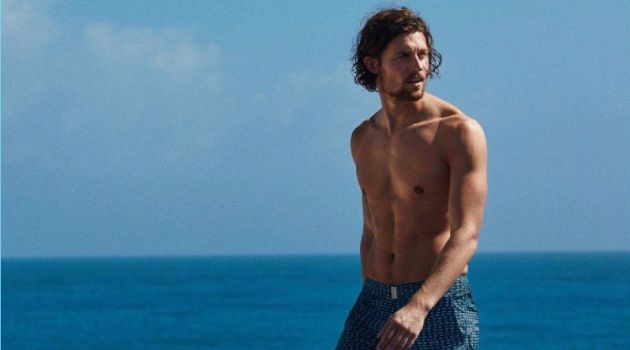 Wouter Peelen is the Face of Vilebrequin for Summer '18 Wouter Peelen stars in Vilebrequin's summer 2018 campaign.