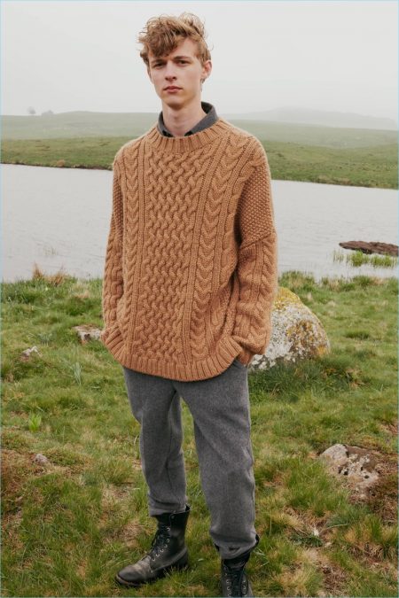 Max Barczak Takes to Scottish Prairies with American Vintage for Fall ...