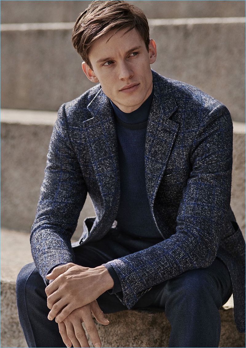 Chris Doe dons a chic look from Canali's fall-winter 2018 collection.