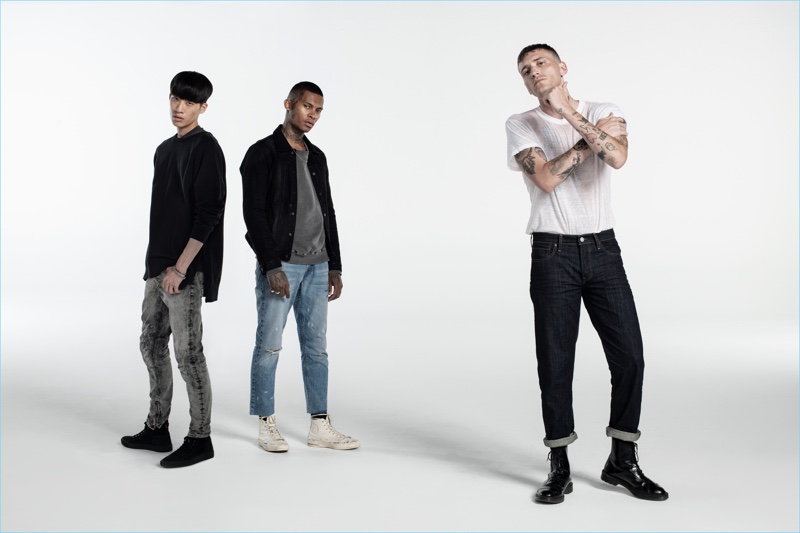 Taking to the studio, Jemin , Deion Smith, and Nathan Mitchell star in Hudson's fall-winter 2018 campaign. » Hudson Jeans Revisits 90s Grunge Style for Fall '18 Campaign Taking to the studio, Jemin , Deion Smith, and Nathan Mitchell star in Hudson's fall-winter 2018 campaign.