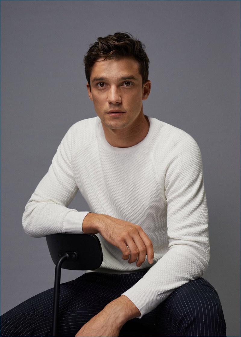 New Now: Alexis Petit Dons Mango Man Styles in Red & Navy