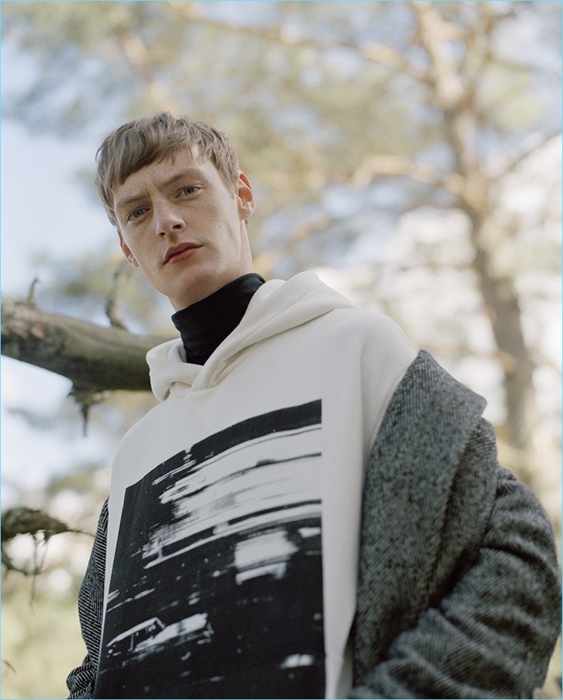 Roberto Sipos stars in Reserved's fall-winter 2018 lookbook.