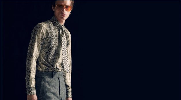 Serge Rigvava & Timothy Lewis are Suave for Tom Ford Fall '18 Campaign Serge Rigvava fronts Tom Ford's fall-winter 2018 men's campaign.
