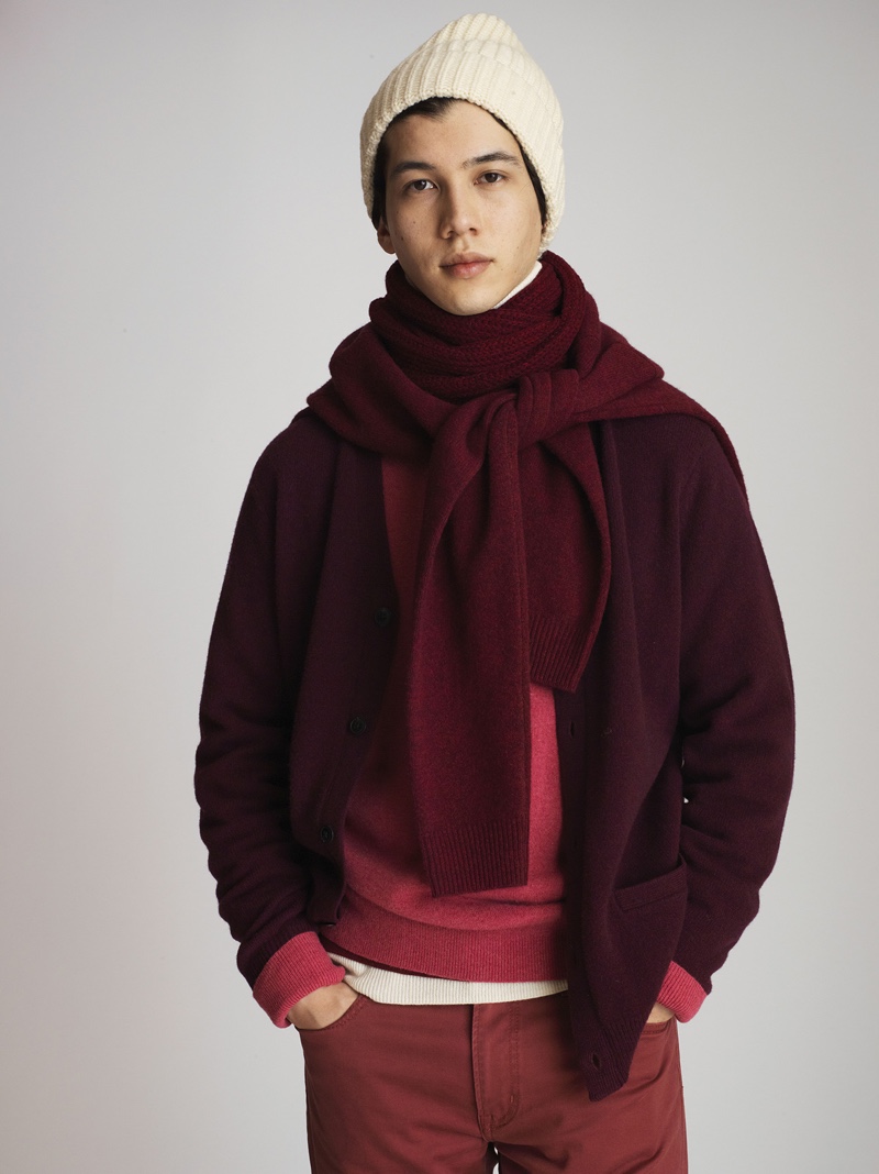 Model Benjamin Bernadet  wears a fall-winter 2018 look from UNIQLO.
