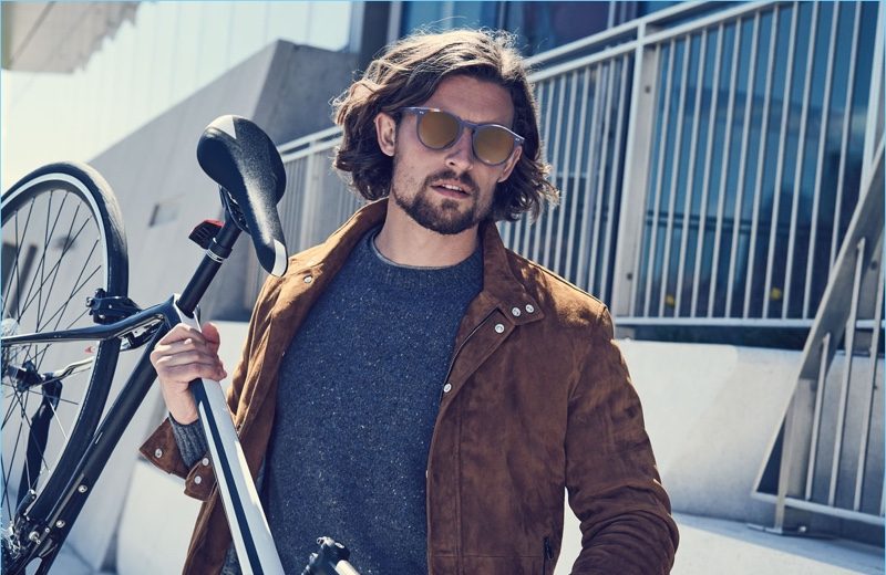 Wouter Peelen is on the Move in New Looks from Neiman Marcus Wouter Peelen sports a Peter Millar crewneck sweater and corduroy pants with a brown suede jacket.