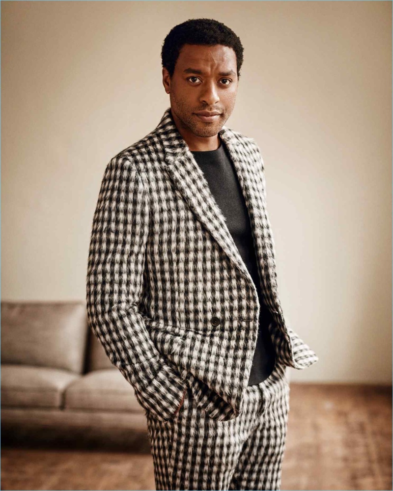 Chiwetel Ejiofor dons an Ermenegildo Zegna Couture sweater and suit. 