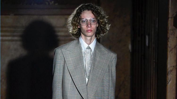 Androgyny Prevails for Alessandro Michele’s Spring ’19 Gucci Collection