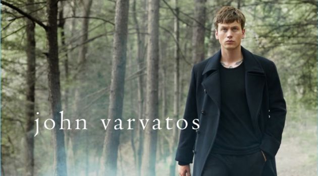 Sid Ellisdon & Aly Ndiaye Venture Outdoors in John Varvatos Fall '18 Collection Clad in black, Sid Ellisdon appears in John Varvatos' fall-winter 2018 catalog.