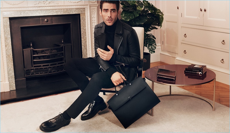 Jon Kortajarena promotes Furla's Mercurio bag for its new fall 2018 campaign.